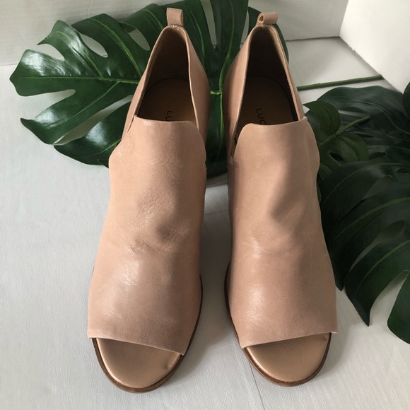 Lucky Brand Shoes - Lucky Brand Peep Toed Bootie Sz 9